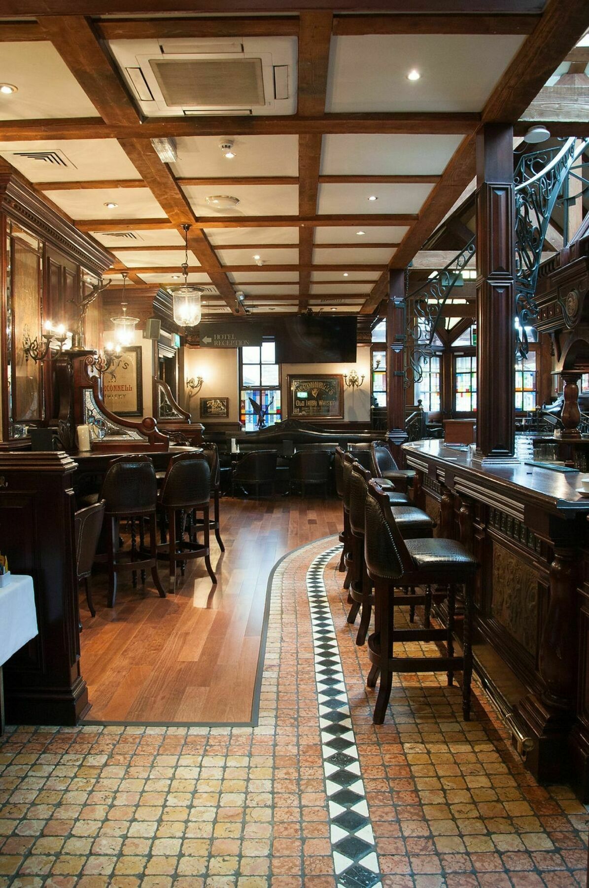 Da Vinci'S Hotel Londonderry Εξωτερικό φωτογραφία
